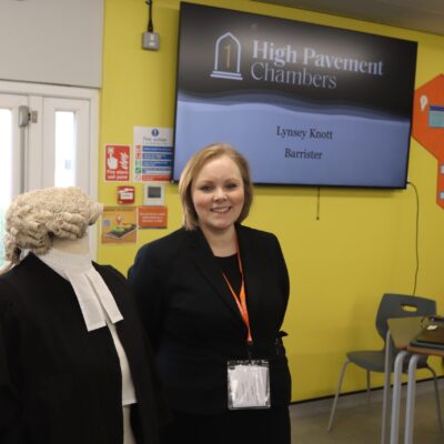 🌟 From Classroom to Courtroom: How to become a barrister 🌟